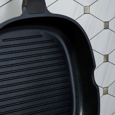 BergHOFF Leo Stone+ 4Pc Nonstick Ceramic Cookware Set With Glass Lid, Recycled Cast Aluminum 10 BergHOFF Leo Stone+ 4Pc Nonstick Ceramic Cookware Set With Glass Lid, Recycled Cast Aluminum - Image 8