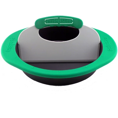 BergHOFF Perfect Slice Non-stick Carbon Steel 9 Inches Cake Pans With Silicone Sleeve And Tool 4 BergHOFF Perfect Slice Non-stick Carbon Steel 9 Inches Cake Pans With Silicone Sleeve And Tool - Image 2