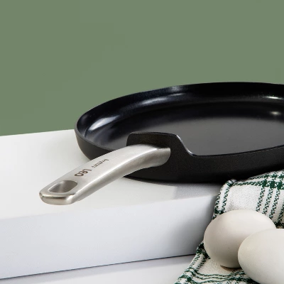 BergHOFF Graphite Non-stick Ceramic Omelet Pan 10", Sustainable Recycled Material 4 BergHOFF Graphite Non-stick Ceramic Omelet Pan 10", Sustainable Recycled Material - Image 2