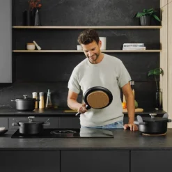 BergHOFF Phantom Nonstick Ceramic Frying Pan, Recycled Cast Aluminum -BergHOFF Store GUEST 2bdff8e4 184b 4aca b6c2 e41f9de6730d