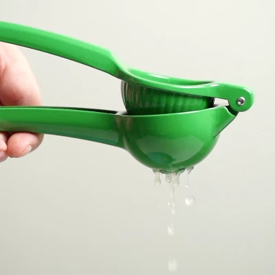 BergHOFF CooknCo 8" Cast Aluminum Manual Lime Squeezer 4 BergHOFF CooknCo 8" Cast Aluminum Manual Lime Squeezer - Image 2