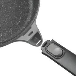 BergHOFF GEM Non-stick Cast Aluminum Fry Pans, Detachable Handles 14 BergHOFF GEM Non-stick Cast Aluminum Fry Pans, Detachable Handles -BergHOFF Store GUEST 367b4913 b693 4ec3 9bf2 574752f61ab9