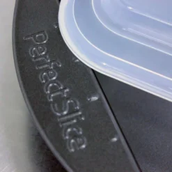 BergHOFF Perfect Slice 13 Inches Steel Covered Cake Pan With Tool 19 BergHOFF Perfect Slice 13 Inches Steel Covered Cake Pan With Tool -BergHOFF Store GUEST 4d60cc67 f664 4165 9026 8262af891521