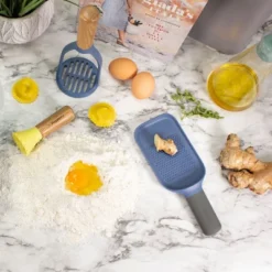 BergHOFF Leo 9" Soft Grip Ginger Grater, Blue -BergHOFF Store GUEST 51325913 c760 4ab6 81fc db04910c123a