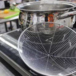 BergHOFF Studio 17" Stainless Steel Wire Skimmer 14 BergHOFF Studio 17" Stainless Steel Wire Skimmer -BergHOFF Store GUEST 71232f0d 6a7f 43b3 8850 4b0cd98d801c