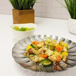 BergHOFF 10" Stainless Steel Steamer Basket -BergHOFF Store GUEST 746ca2af 2550 47fa 83e8 bc10be40c8fa