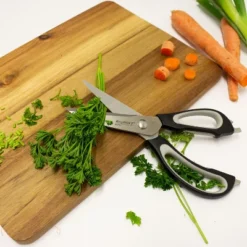 BergHOFF Essentials Kitchen Scissors With Integrated Bottle Opener -BergHOFF Store GUEST 7da7aca9 7db9 489b 94c4 e263f9a9c8a5