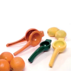 BergHOFF CooknCo 8" Cast Aluminum Manual Lemon Squeezer -BergHOFF Store GUEST 8186b0dd d542 4aa0 9181 fbce9fb61a34