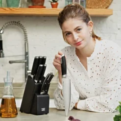 BergHOFF Graphite Stainless Steel Poultry Shears 9.75" -BergHOFF Store GUEST 882fb733 9e96 42a6 8c79 bdb2de157d06