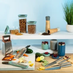 BergHOFF Balance Rubberwood Covered Grinder 8.25" -BergHOFF Store GUEST 98f00ff5 8068 43e8 8e9f 597dfd026b6b