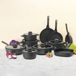 BergHOFF Stone Non-stick 10" Pancake Pan, Ferno-Green, Non-Toxic Coating, Stay-cool Handle, Induction Cooktop Ready -BergHOFF Store GUEST a19d1423 b89c 4c8e ba54 184d00ee20f3