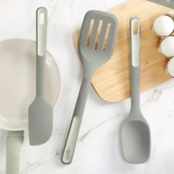 BergHOFF Balance Non-stick Nylon Spatula 12.5", Recycled Material 13 BergHOFF Balance Non-stick Nylon Spatula 12.5", Recycled Material -BergHOFF Store GUEST b04a772e f434 49e8 b49b 8f8b73fac4a2 1