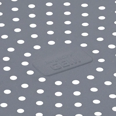 BergHOFF GEM Non-Stick Carbon Steel Perforated Pizza Pan, Round 4 BergHOFF GEM Non-Stick Carbon Steel Perforated Pizza Pan, Round - Image 2