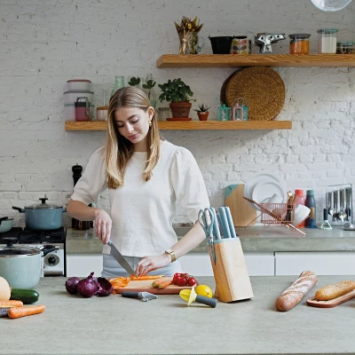 BergHOFF Slate & Spirit Stainless Steel Chef's Knife 8" 5 BergHOFF Slate & Spirit Stainless Steel Chef's Knife 8" - Image 3