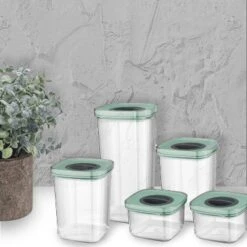 BergHOFF Leo Smart Seal Food Container Set, Green -BergHOFF Store GUEST c36a7d8b 6ecc 4815 9cb0 f22c7bbe213a