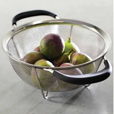 BergHOFF Essentials 18/10 Stainless Steel Round Mesh Colander 4 BergHOFF Essentials 18/10 Stainless Steel Round Mesh Colander - Image 2