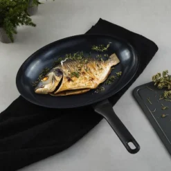 BergHOFF Helix Nonstick Ceramic 13.25" X 9.5" Fish Pan 2qt., Recycled Aluminum, Black -BergHOFF Store GUEST cf72abbb 32ea 4ab4 bca6 5852aca2d13e