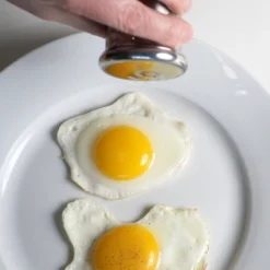 BergHOFF Essentials 2Pc 18/10 Stainless Steel Salt & Pepper Set -BergHOFF Store GUEST d61759f4 18d7 4d6a 85ae 16eed8719fbe