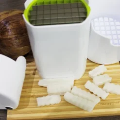 BergHOFF French Fry Cutter, Plastic Cover -BergHOFF Store GUEST d9804734 0db6 46e1 81e2 2f5433114299