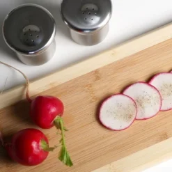 BergHOFF Essentials 2Pc 18/10 Stainless Steel Salt & Pepper Set -BergHOFF Store GUEST e6ce5a49 fab1 4847 8552 edf4284d13d0