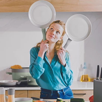 BergHOFF Leo Balance Non-stick Ceramic 5Pc Frying Pan Set With Nylon Turner 13.75", Recycled Material, Moonmist 5 BergHOFF Leo Balance Non-stick Ceramic 5Pc Frying Pan Set With Nylon Turner 13.75", Recycled Material, Moonmist - Image 3