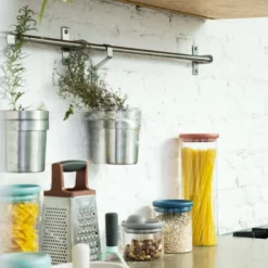 BergHOFF Leo Glass Pasta Container -BergHOFF Store GUEST f7d10b2a 5038 4bb3 806f 8dc5f9339af3